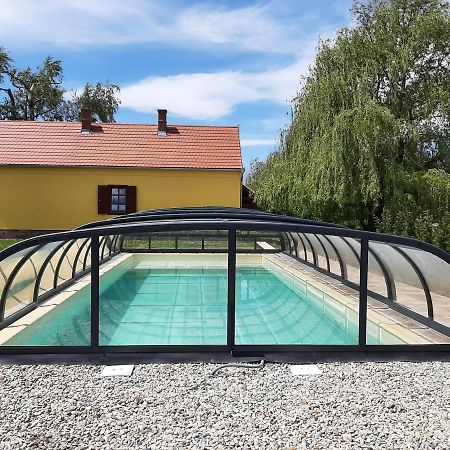 Marfi Vendeghaz Villa Magyarszerdahely ภายนอก รูปภาพ